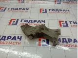 Кронштейн генератора Renault Megane 8200669494