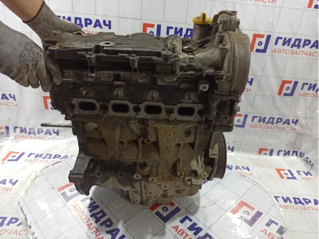 Двигатель Renault Megane 8201070857