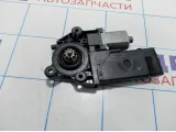 Моторчик стеклоподъемника передний левый Renault Megane 3 807310699R.