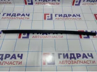 Уплотнитель стекла двери передней левой Renault Megane 3 803310030R.