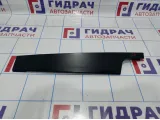 Накладка двери передней правой вертикальная Renault Megane 3 802847982R.