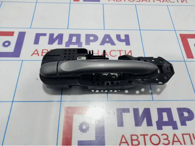 Ручка двери задней наружная левая Renault Megane 3 .