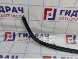 Накладка переднего бампера Renault Megane 3 620720172R.