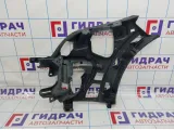 Кронштейн переднего бампера правый Renault Megane 3 620341552R.