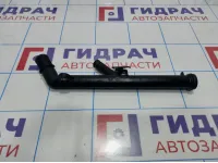 Трубка системы охлаждения Renault Megane 3 8200134513. Трубка системы охлаждения Renault Megane 3 8200134513.