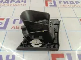 Дефлектор воздушный левый Renault Megane 3 687615416R.