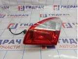 Фонарь задний внутренний правый Renault Megane 3 265500037R.