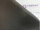 Накладка центральной консоли левая Renault Megane 3 689309313R. Потертость.