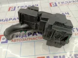 Резонатор воздушного фильтра Renault Megane 3 165856142R. Дефекты.
