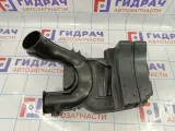 Резонатор воздушного фильтра Renault Megane 3 165856142R. Дефекты.