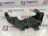 Кронштейн переднего бампера правый Renault Megane 3 622226146R.