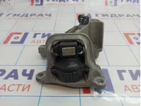 Опора двигателя правая Renault Megane 3 112100014R.