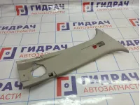 Обшивка стойки средней правой верхняя Renault Megane 3 769130004R.