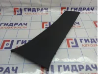 Обшивка стойки средней правой нижняя Renault Megane 3 769150033R.
