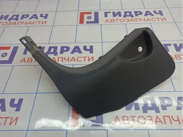 Обшивка стойки передней левой нижняя Renault Megane 3 768370017R.