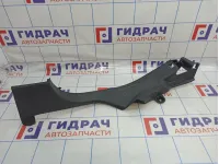 Накладка порога заднего правого внутренняя Renault Megane 3 769531333R.