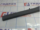 Накладка порога переднего правого внутренняя Renault Megane 3 769510009R.