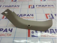 Обшивка двери багажника правая Renault Megane 3 909020005R.