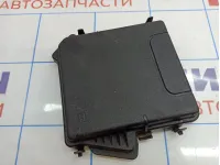 Крышка блока предохранителей Renault Megane 3 284C40002R.