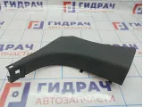 Накладка порога внутренняя передняя правая Renault Megane 3 768360015R. Царапины, потертость.