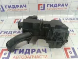 Резонатор воздушного фильтра Renault Megane 3 8200971790.