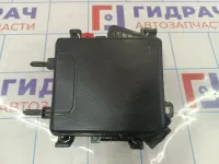 Корпус блока предохранителей Renault Megane 3 284B10002R.