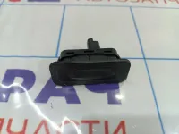 Кнопка открывания багажника Renault Megane 3 8200076256.