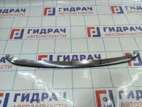 Накладка переднего бампера центральная Renault Megane 3 620789308R. Дефект.