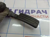 Педаль газа Renault Megane 3 180100024R.