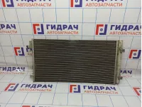 Радиатор кондиционера Renault Megane 3 921009956R. Дефект геометрии.