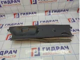 Воздуховод радиатора верхний Renault Megane 3 214768960R.
