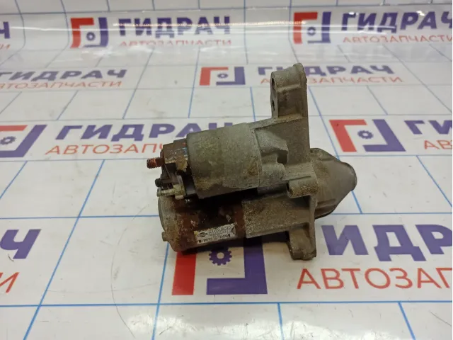 Стартер Renault Megane 3 23300BC20C.