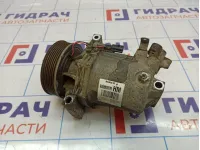 Компрессор системы кондиционирования Renault Megane 3 926008367R.