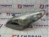 Фара левая Renault Megane 3 260608405R. Сломано крепление.