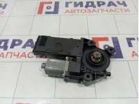 Моторчик стеклоподъемника переднего левого Renault Megane 807312028R
