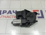 Моторчик стеклоподъемника переднего правого Renault Megane 807301111R