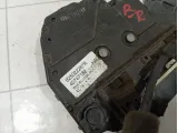 Замок двери задней правой Renault Megane 825023748R