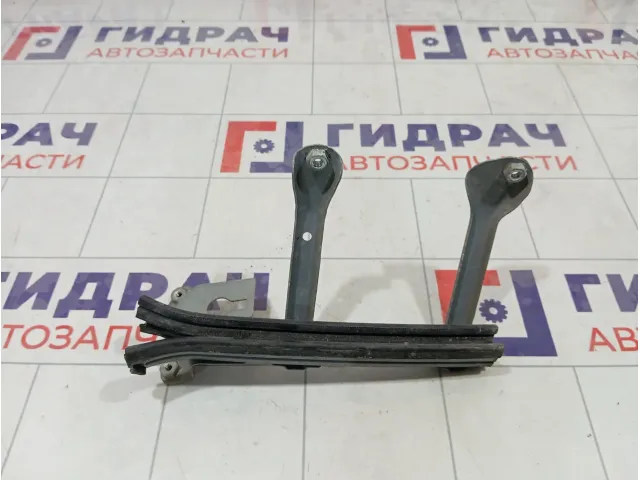 Направляющая стекла двери передней правой Renault Megane 802160003R