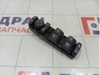 Блок управления стеклоподъемниками Renault Megane 809610017R