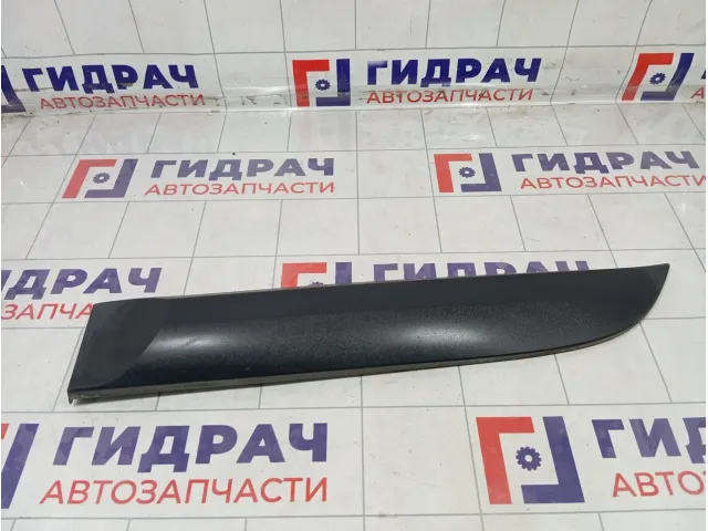 Накладка двери задней левой Renault Megane 828776987R