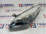 Фара левая Renault Megane 260607305R