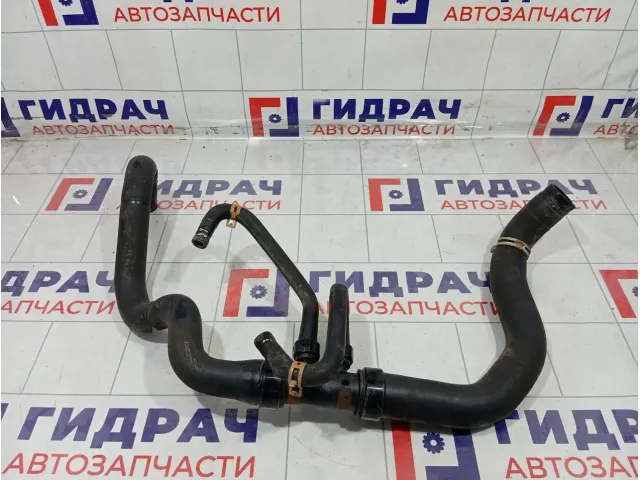 Патрубок охлаждения Renault Megane