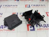 Корпус блока предохранителей Renault Megane 284B10002R