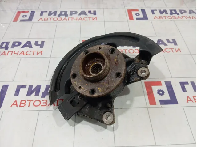 Кулак поворотный передний правый Renault Megane 400140080R
