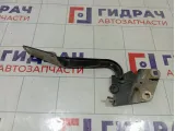 Петля капота левая Renault Megane 654010016R