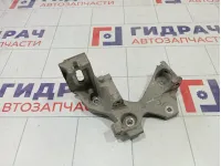 Кронштейн генератора Renault Megane 117102301R