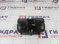 Моторчик отопителя (печки) Renault Megane 272104377R