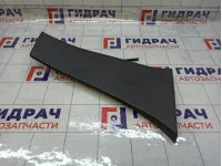 Обшивка стойки средней правой нижняя Renault Megane 769150033R