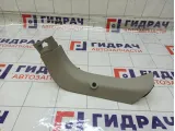 Обшивка двери багажника правая Renault Megane 909020005R