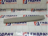 Обшивка двери багажника центральная Renault Megane 909040006R